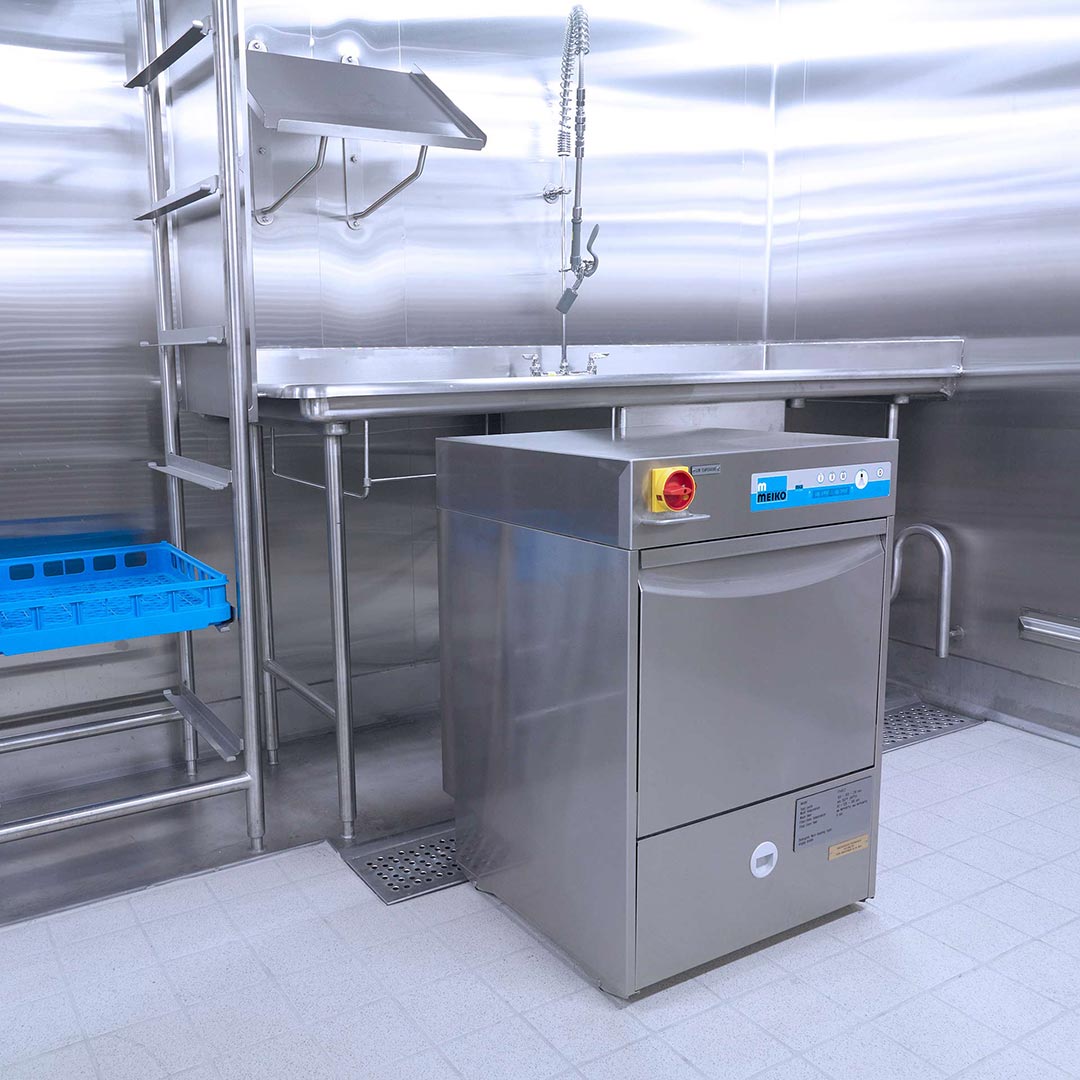Meiko Marine Untertischspülmaschine