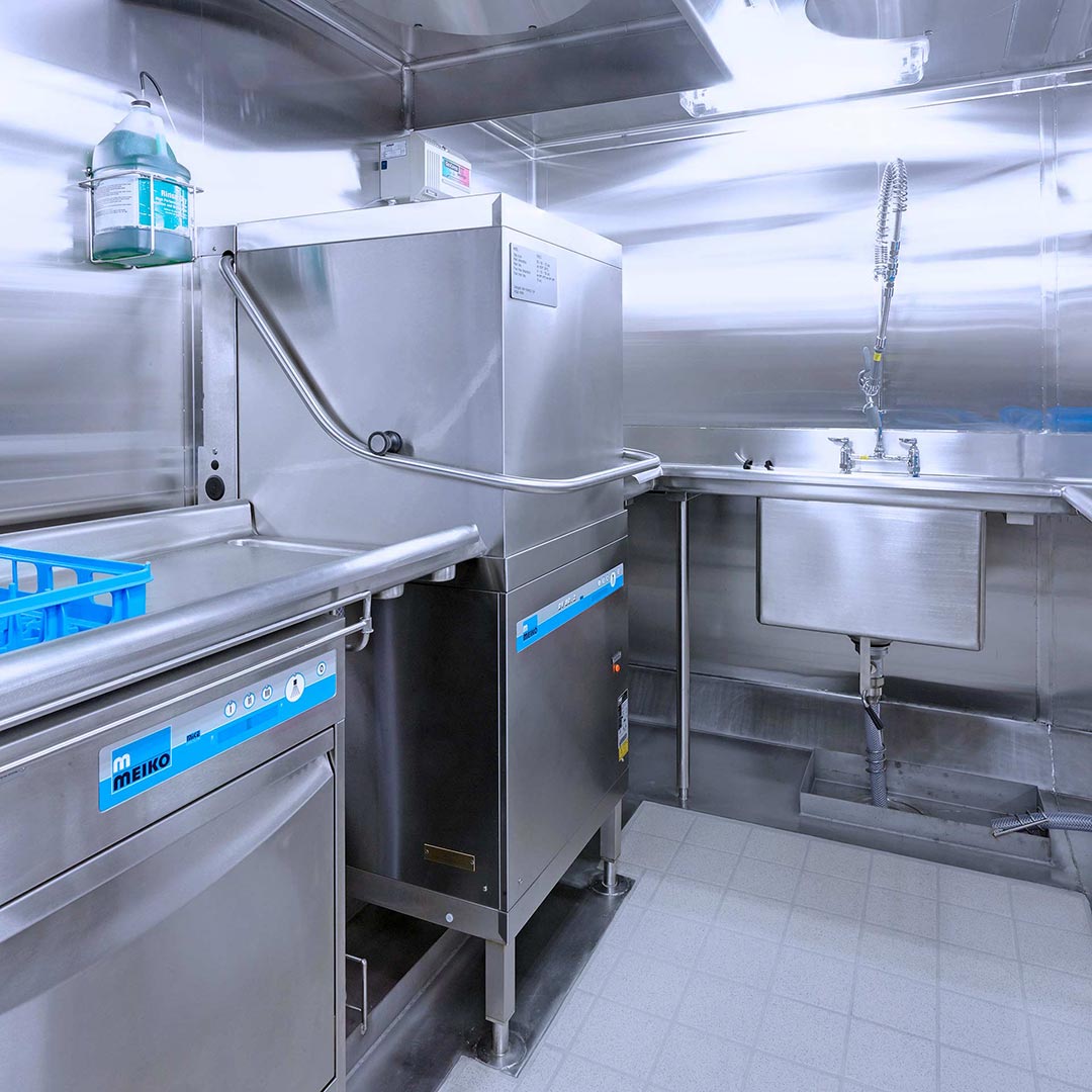 Meiko Marine Haubenspülmaschine
