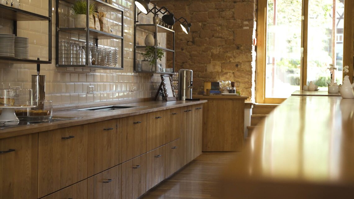 Frühstücksbereich im Gut Hühnerhof