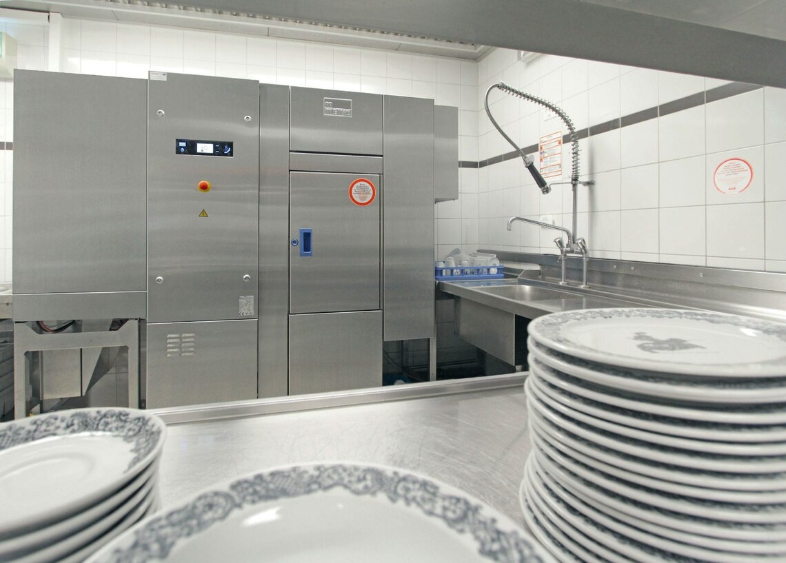 professionelle Spülmaschine Hotel Ritter