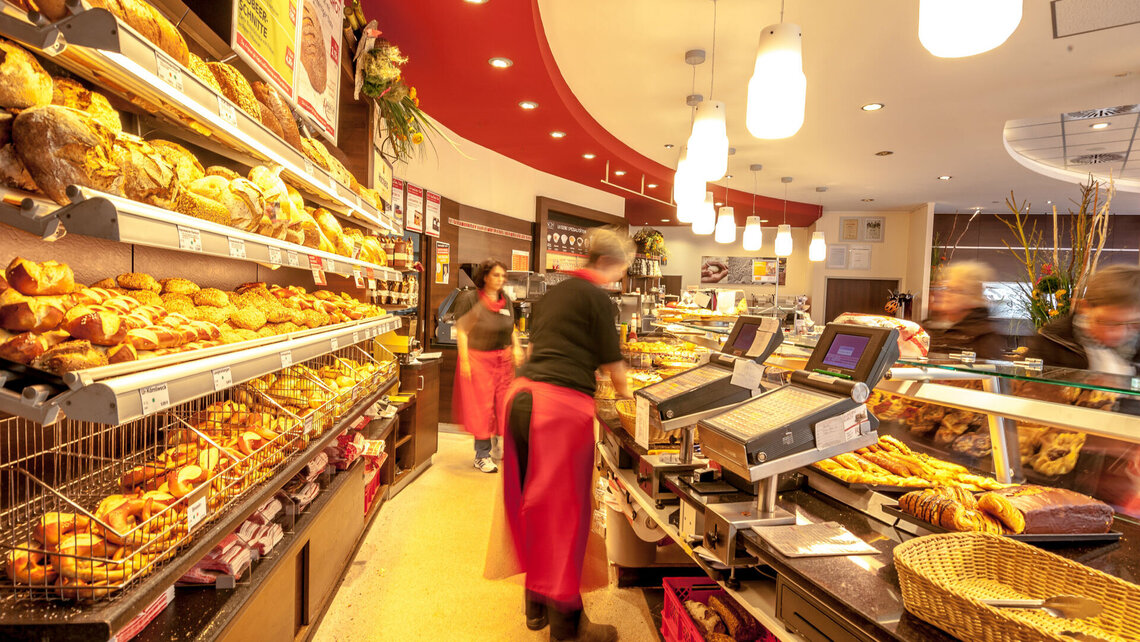 Counter of the bakery Raisch