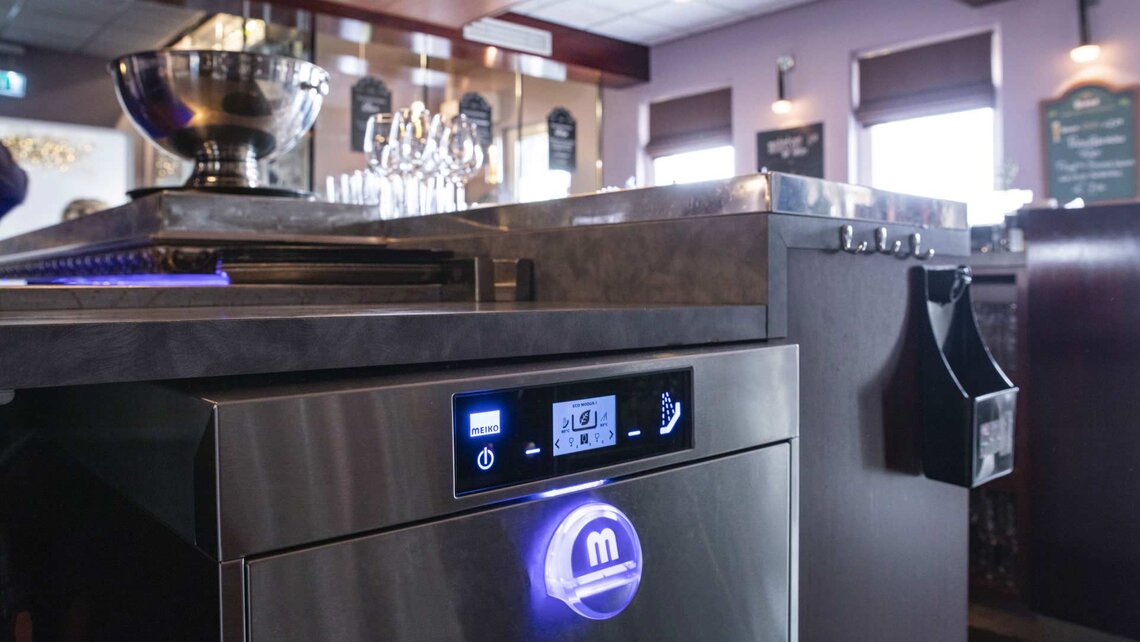 professionelle Spülmaschine von MEIKO
