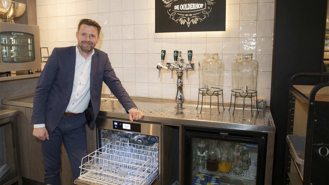 Einfach zu bedienende Spülmaschine.