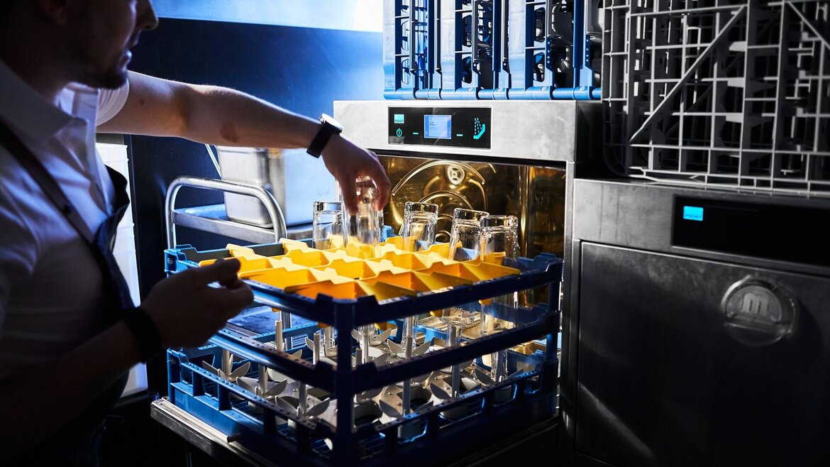 Convertible dishwasher Convertible dishwasher